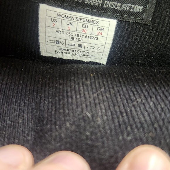 Awesome The North Face heatseeker boots Size 7 - Picture 3 of 3